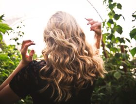 avoir de bons cheveux 